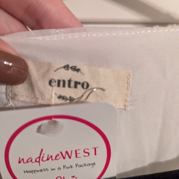 Entro Long Sleeve White Top Large NWT - Picture 5 of 7